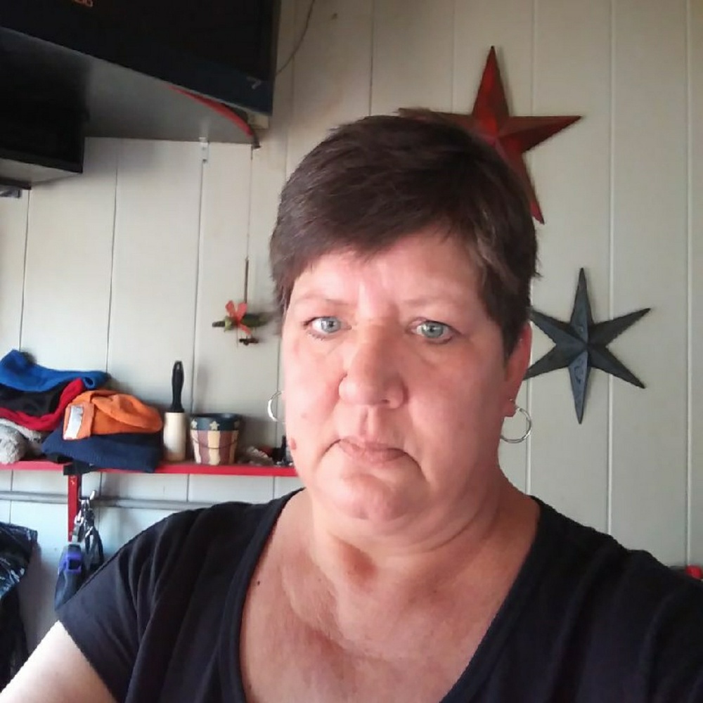 Meet your Posher, Deborah